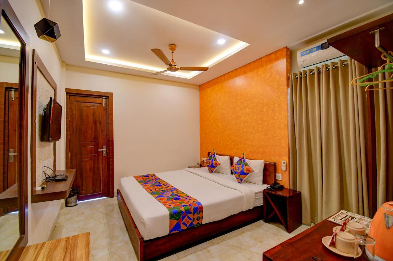 Fabhotel Prime Grand Palace Siliguri Bagian luar foto