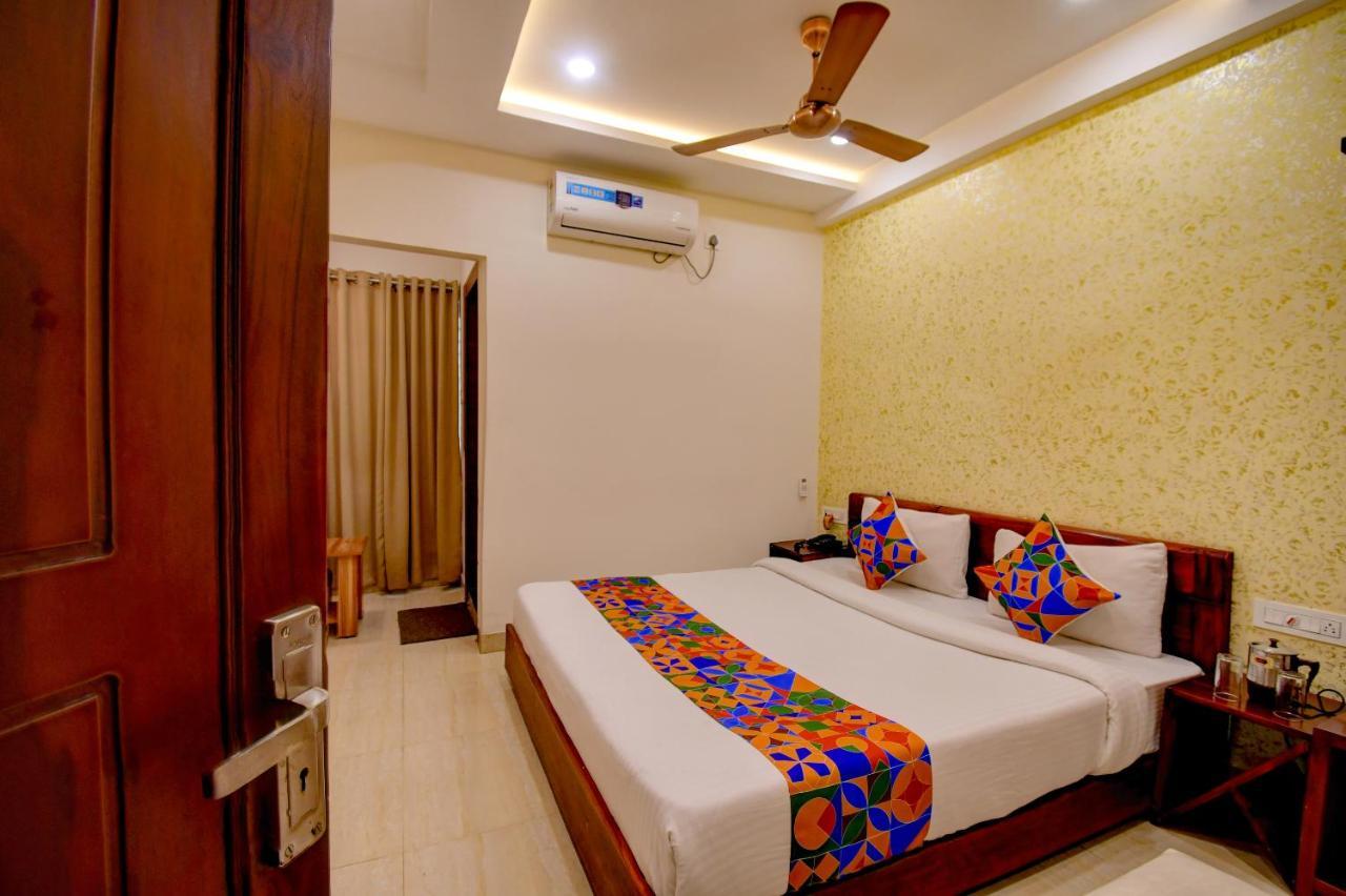 Fabhotel Prime Grand Palace Siliguri Bagian luar foto