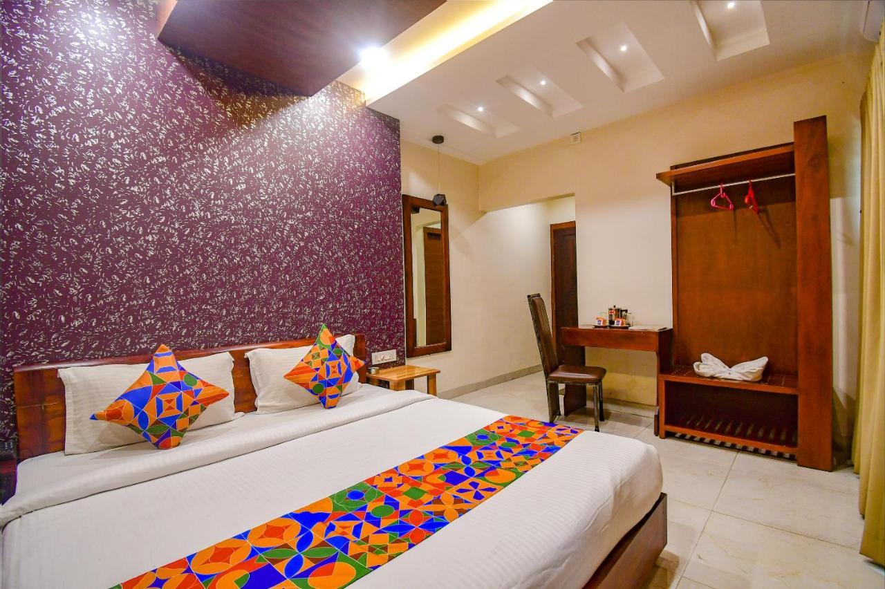 Fabhotel Prime Grand Palace Siliguri Bagian luar foto